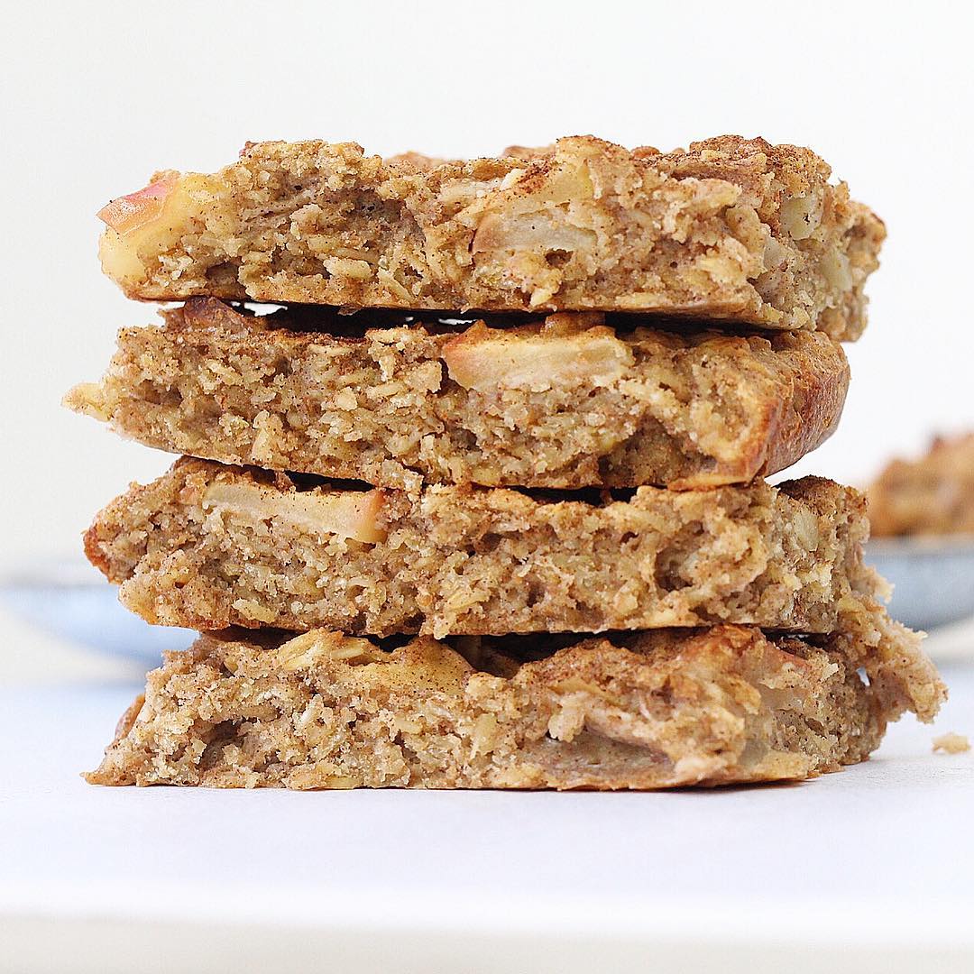 Baked Apple Cinnamon Oats