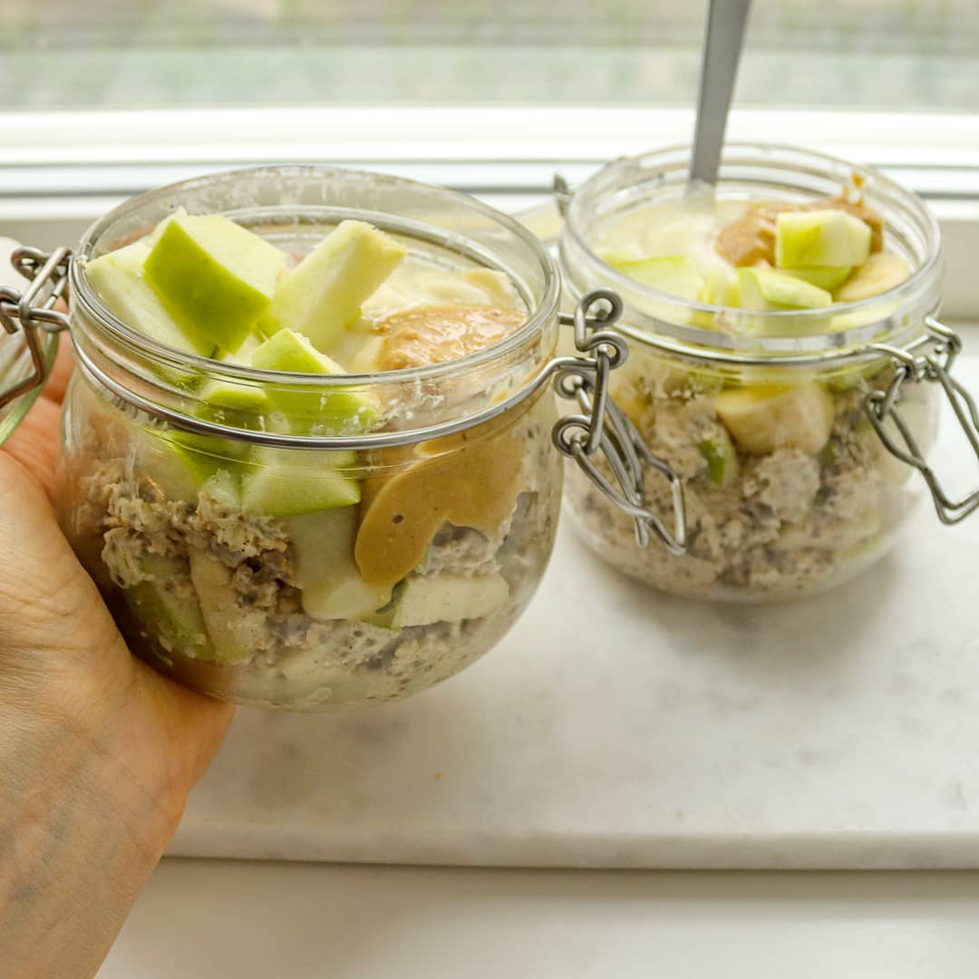 Homemade Apple Pie Overnight Oats