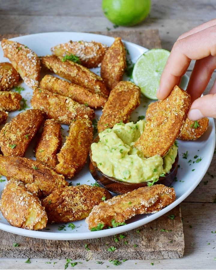 Crispy Vegan Parmesan Potato Wedges