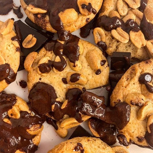 Sugar-Free Hemp Peanut Butter Balls