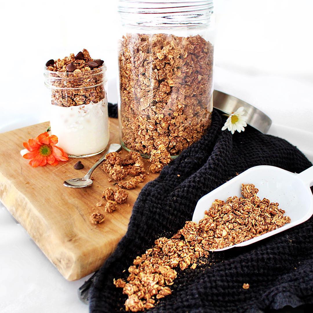 Homemade Chocolate Almond Granola with Nuts