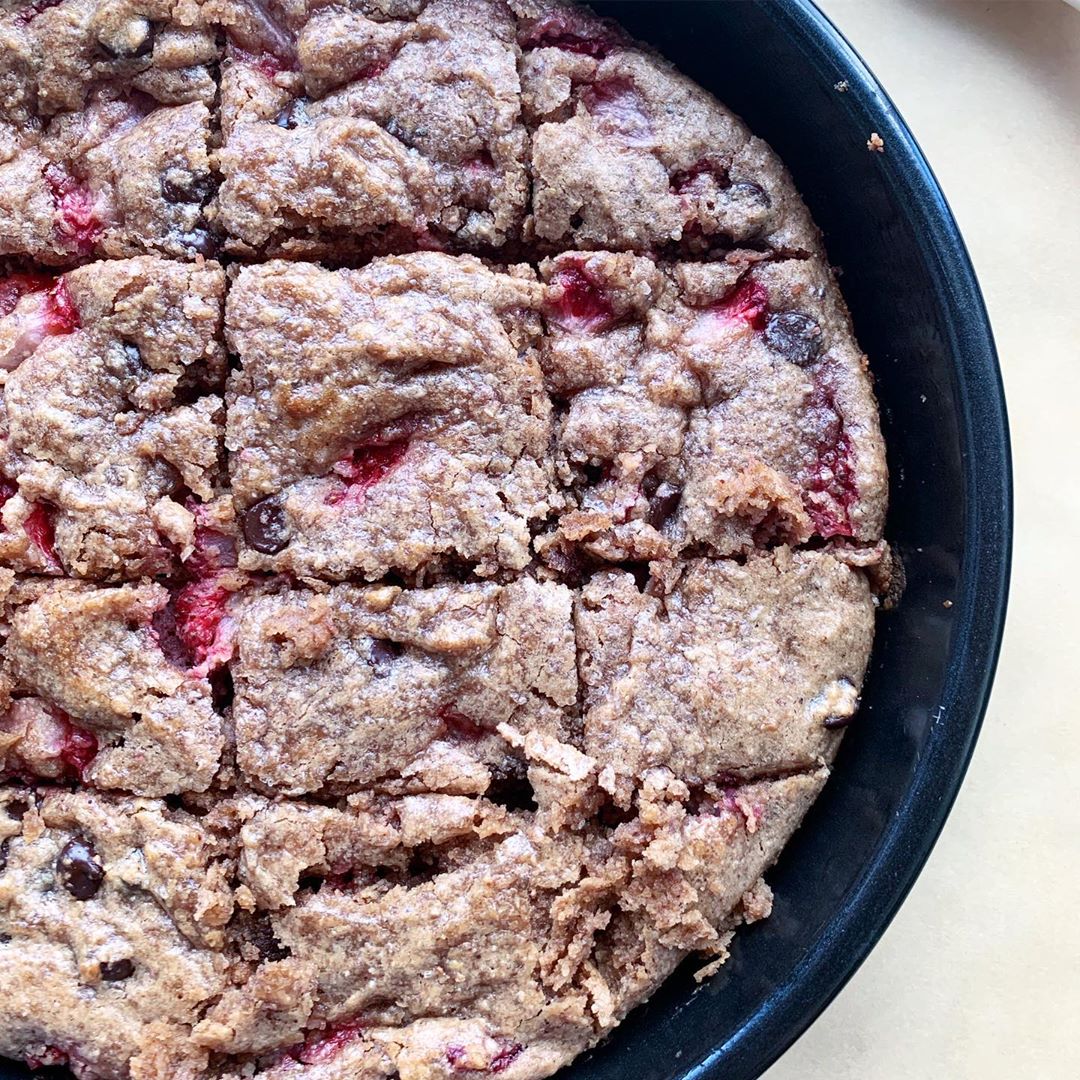 Easy Strawberry Tahini Blondies