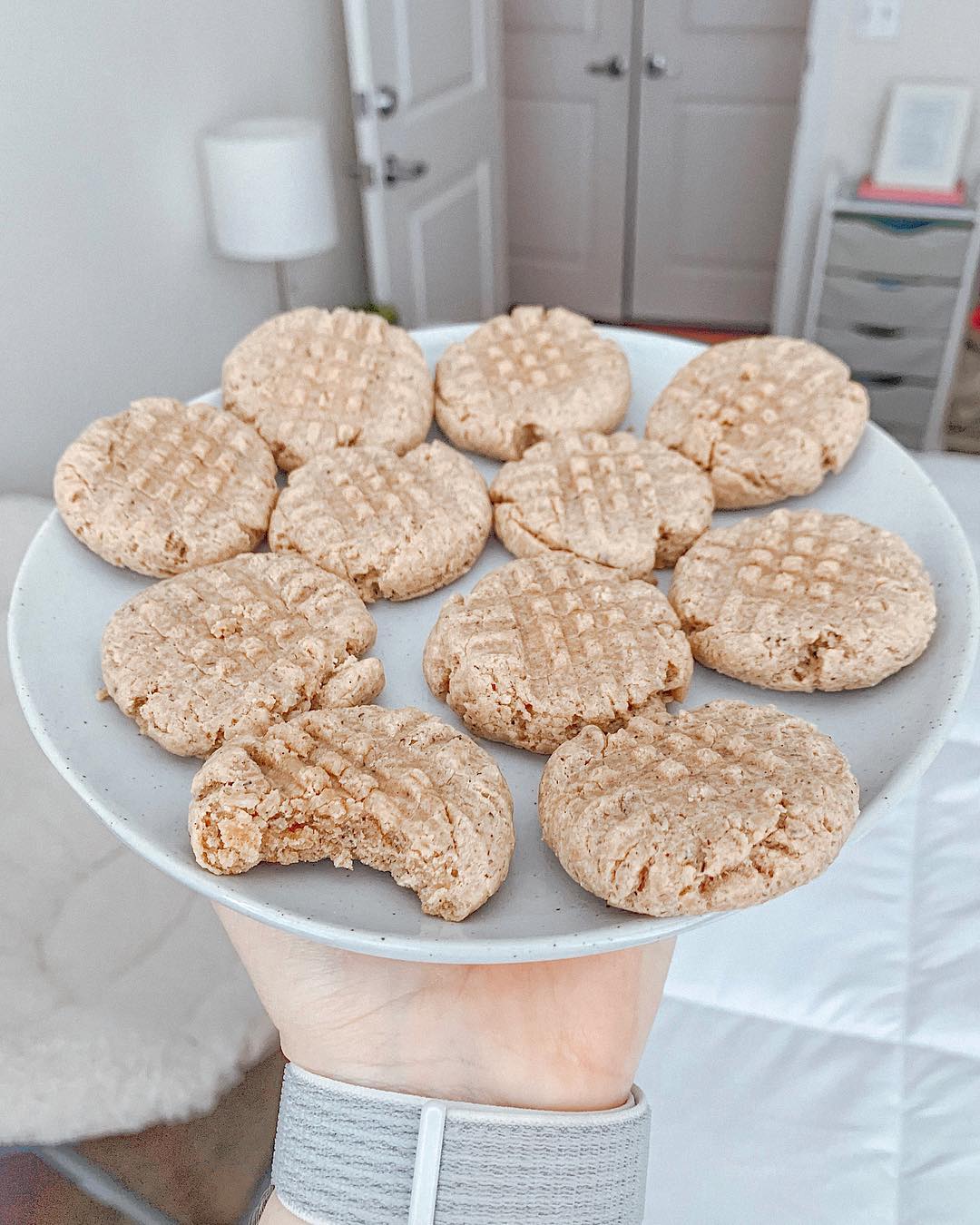 4-Ingredient Cashew Butter Cookies