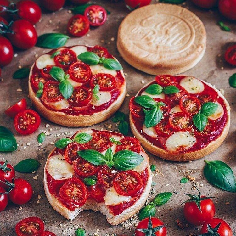 Savory Breakfast Idea: Easy Pizza Toast