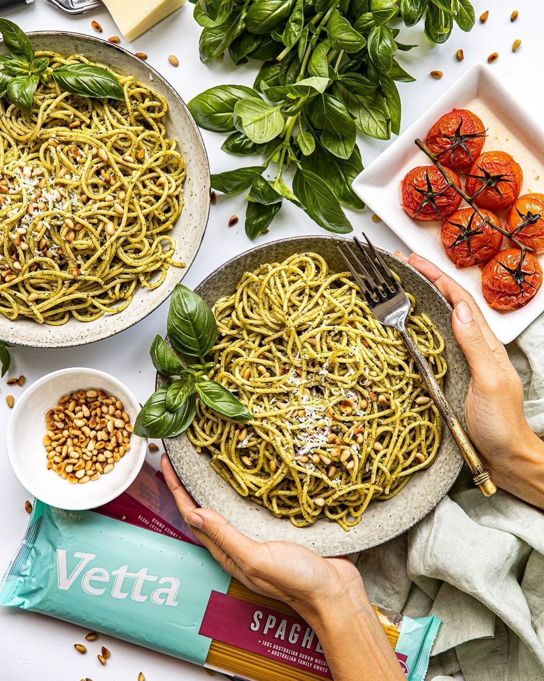 Fresh Basil Pesto with Spaghetti