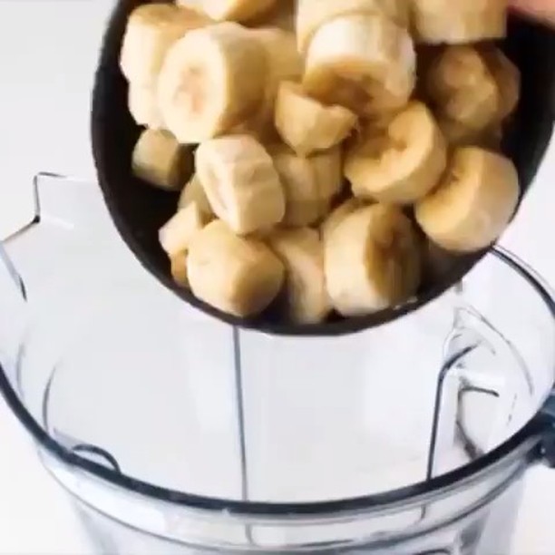 Healthy Vegan Salted Caramel Shake