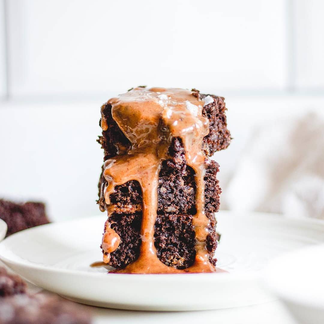 Paleo Salted Caramel Brownies