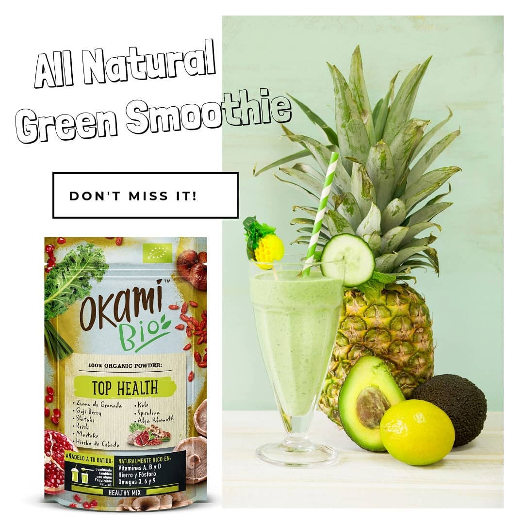 Healthy Green Smoothie with Superfoods