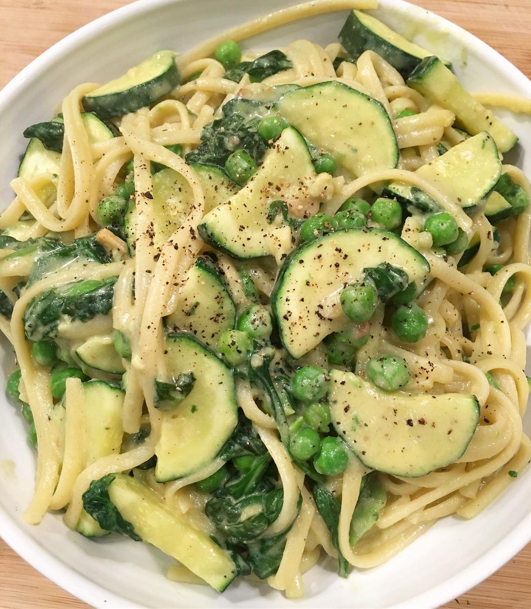 Quick Midweek Courgette Spinach and Pea Linguine