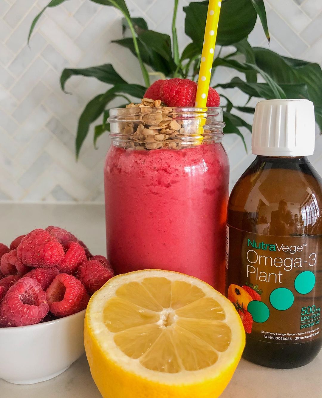Vegan Omega-3 Pink Smoothie Bowl