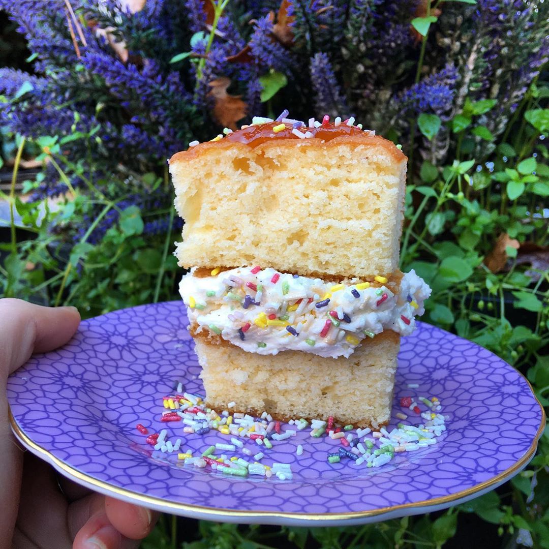 Classic Vegan Victoria Sponge Cake