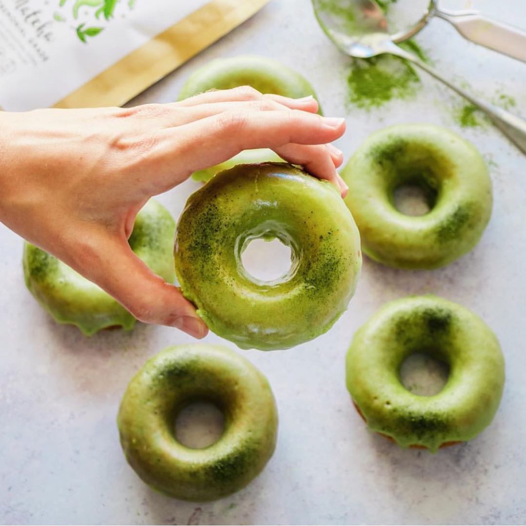 Easy Vegan Matcha Donuts