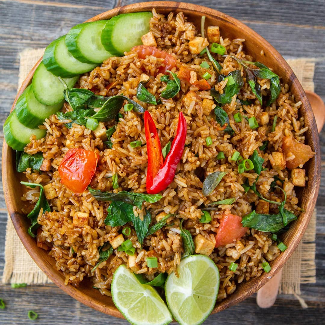 ⁣Thai Basil Fried Rice with Tofu