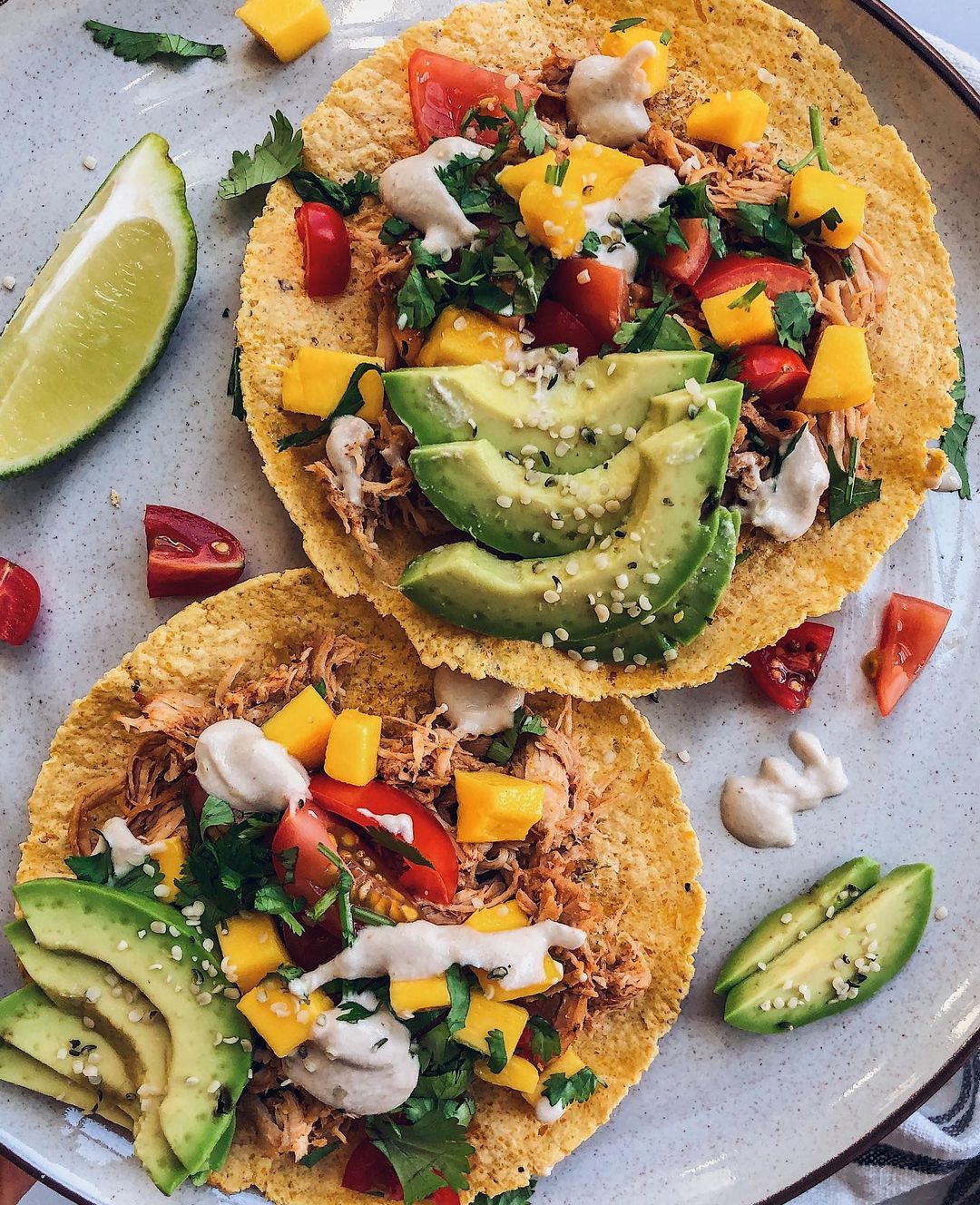 Juicy and Spicy Crockpot Pulled Chicken Tacos