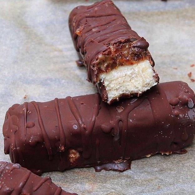 Raw Vegan Twix Bars