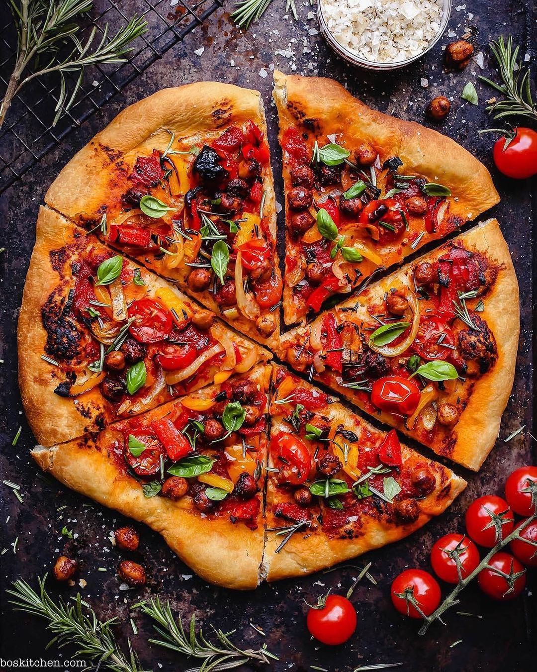 Smoky Chickpea and Pepper Pizza