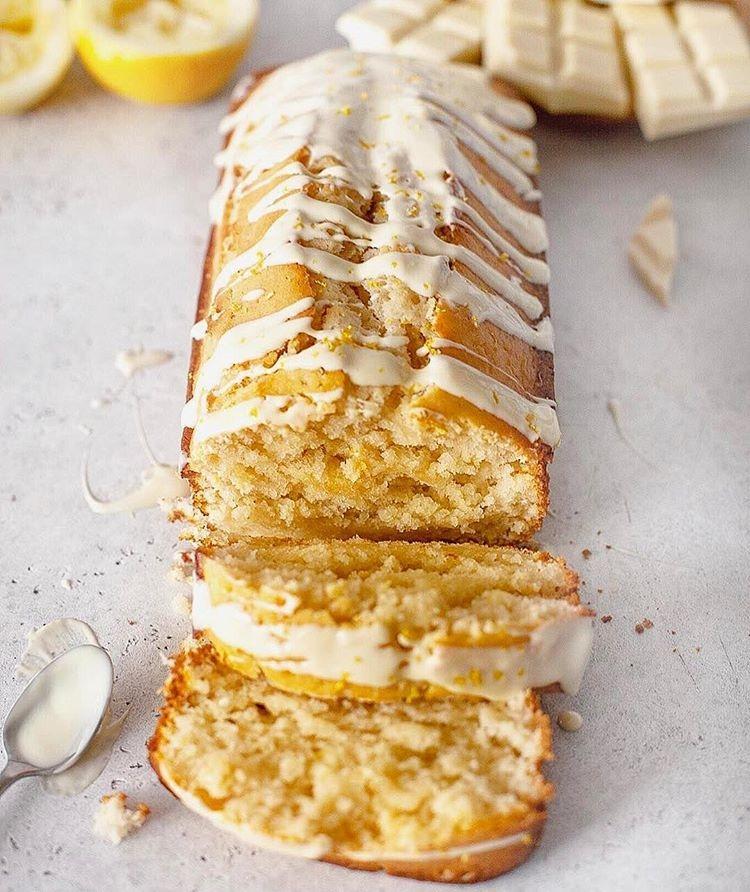 Moist Lemony Vegan Cake