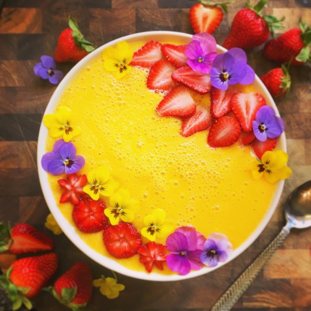 Simple Sunshine Smoothie
