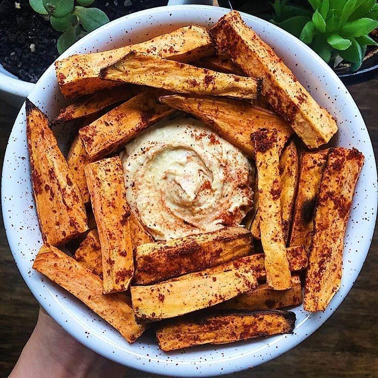 Sweet Potato Fries with Garlic Hummus