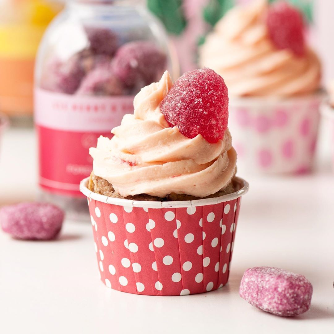 Vegan Berry Cupcakes with Strawberry Frosting
