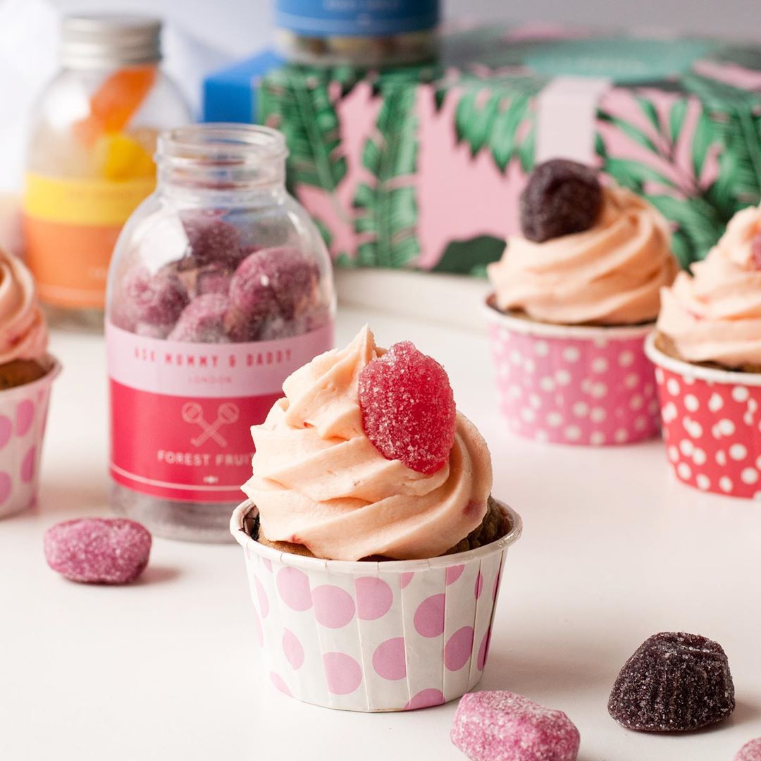 Vegan Berry Cupcakes with Strawberry Frosting