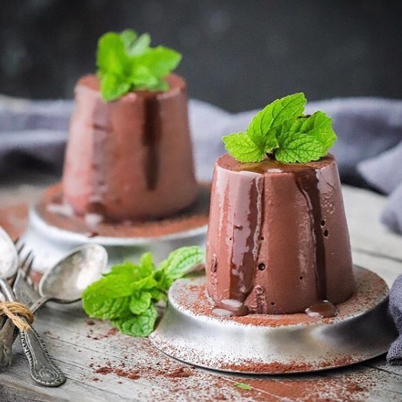 Healthy Choc Mint Protein Panna Cotta