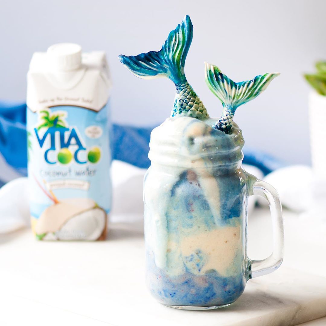 Vibrant Mermaid Smoothie with Banana and Strawberries