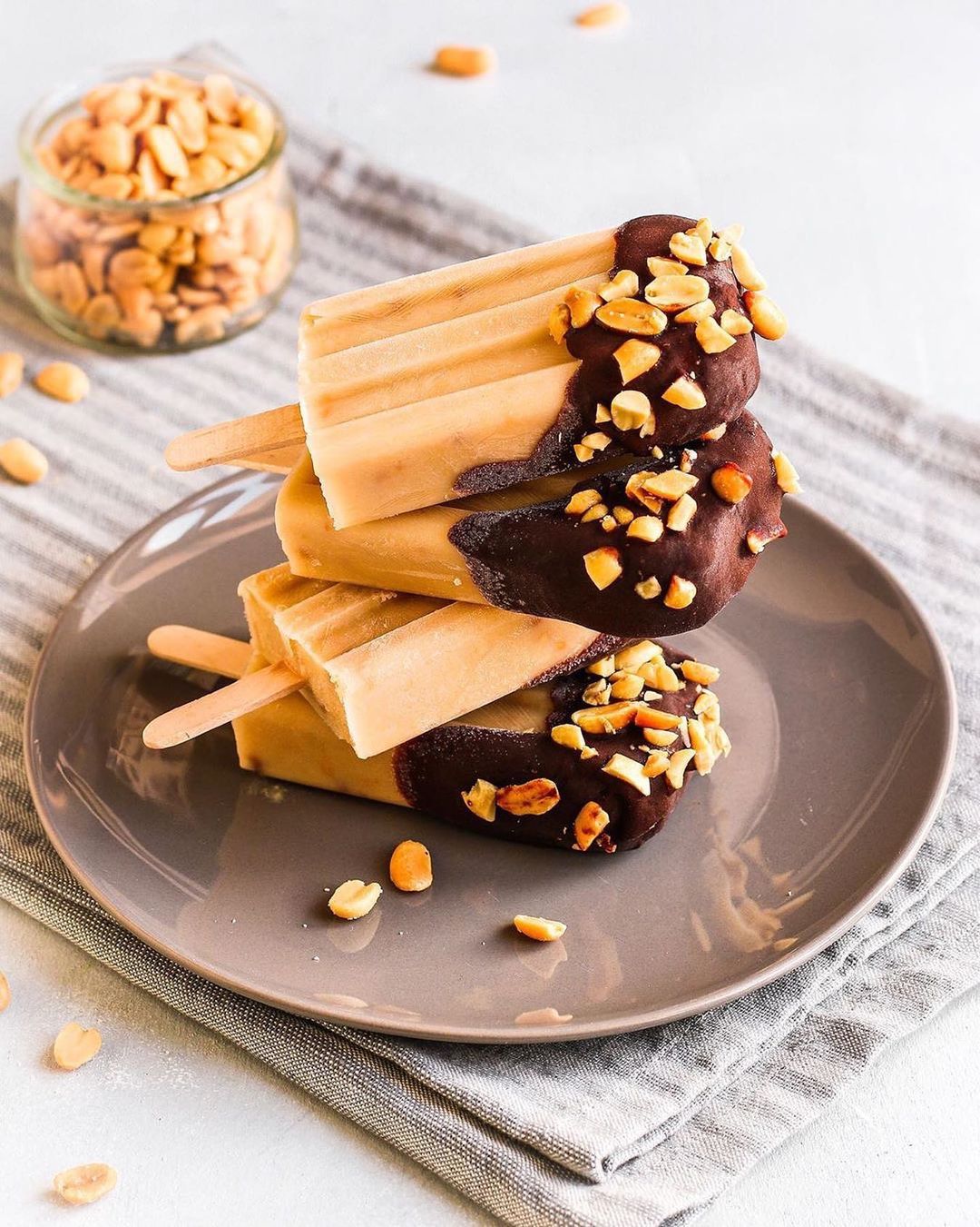 Healthy Snickers Popsicles