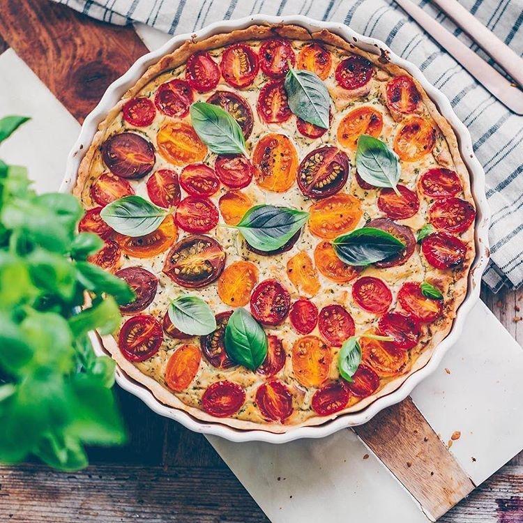 Vegan Tomato Quiche