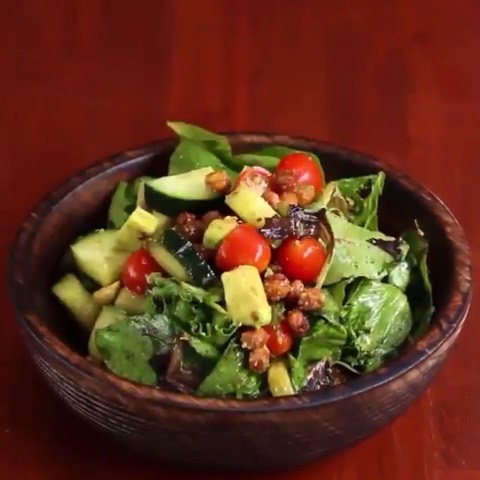 Roasted Chickpea and Avocado Salad