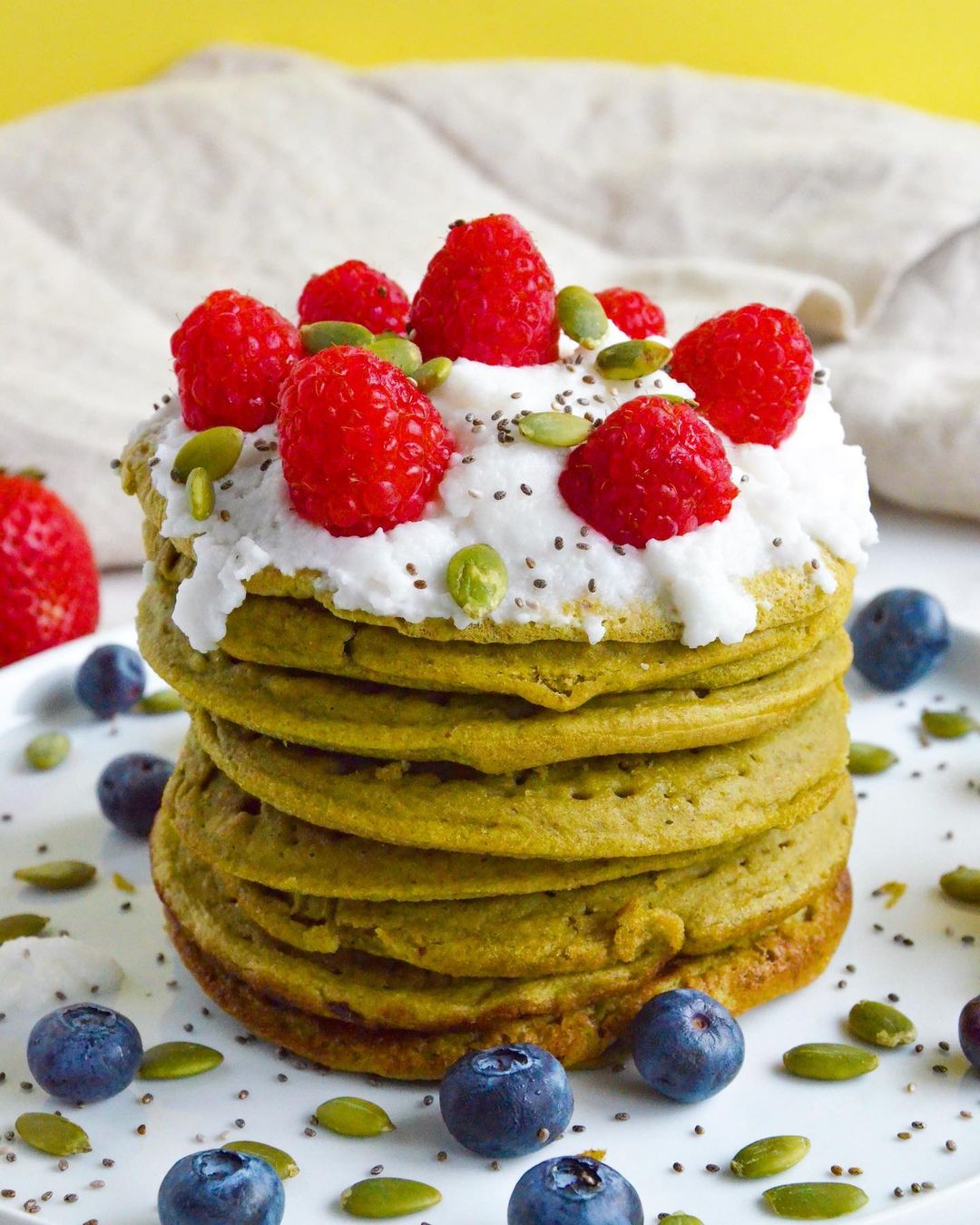 Easy Vegan Matcha Pancakes