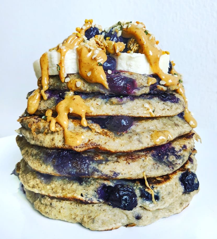 Healthy Vegan Blueberry Pancakes with Oats