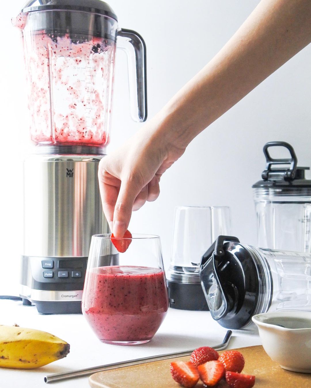 Banana Strawberry Blueberry Smoothie