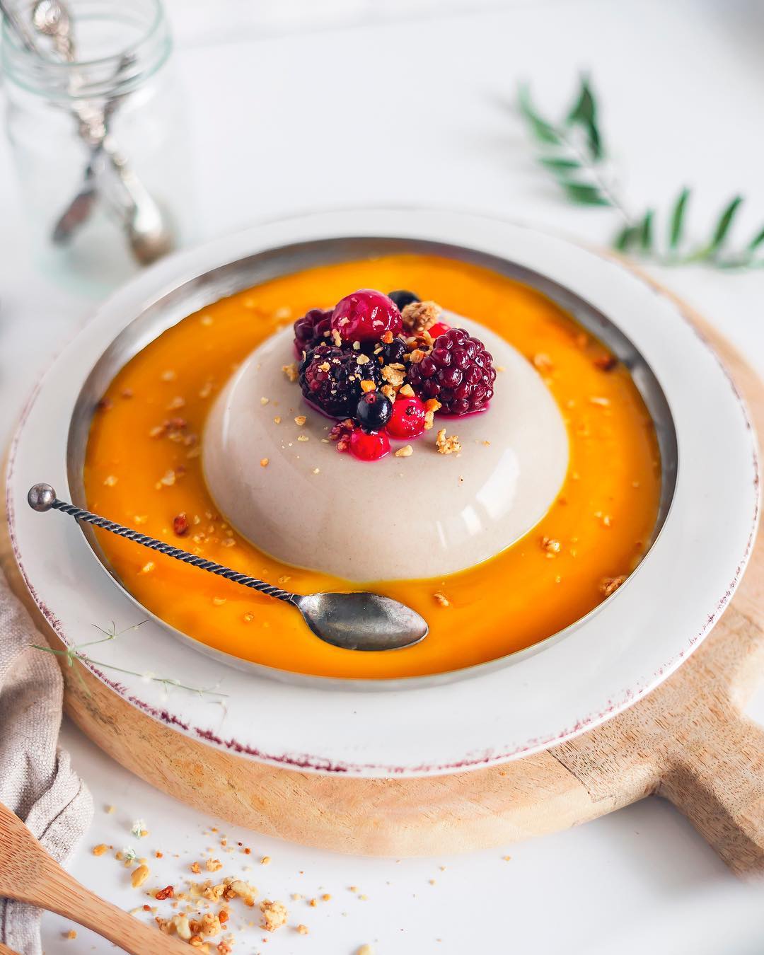 Vegan Panna Cotta with Mango and Berries