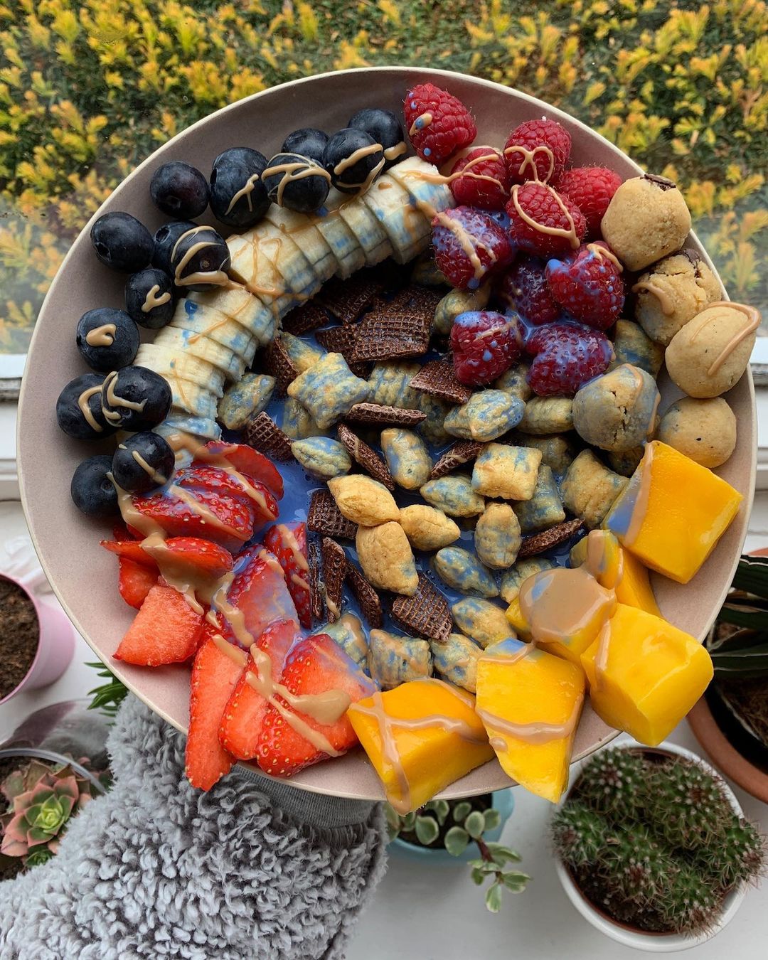 Flavored Blue Milk Cereal Creation