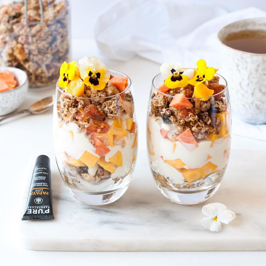Tropical Papaya Granola with Fruit