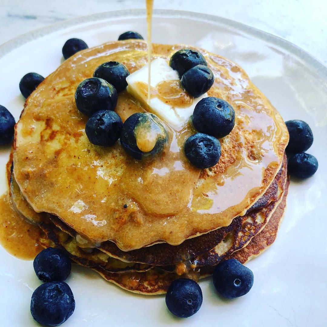 Gluten-Free Oat and Banana Pancakes