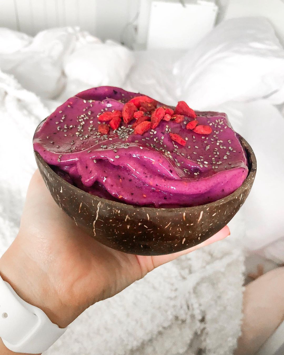 Delicious Berry Bliss Smoothie Bowl