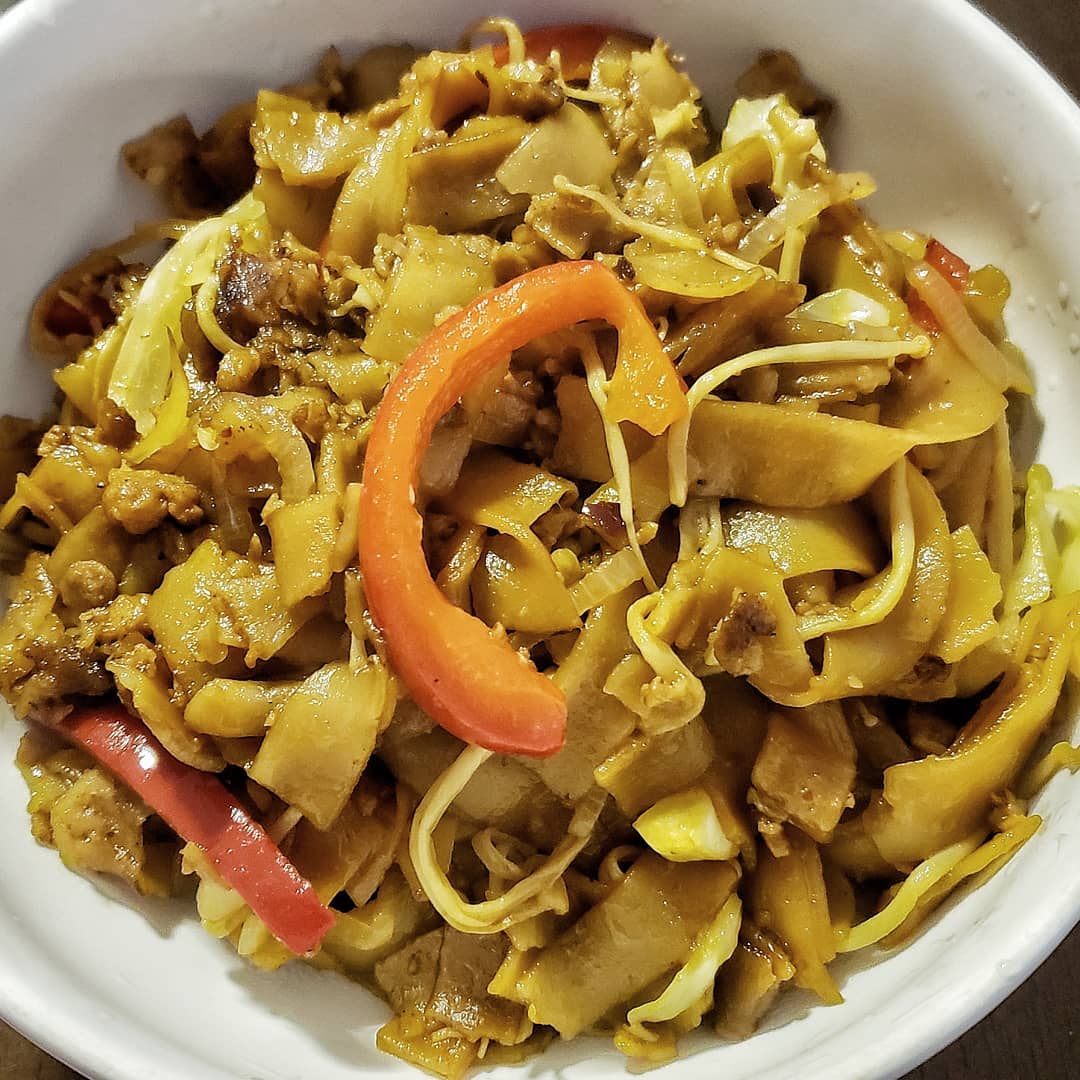 Vegan Chow Fun Noodle Stir Fry