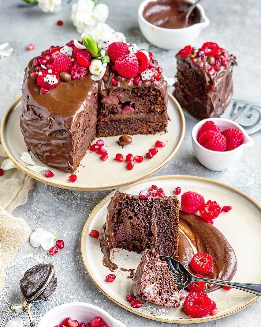 Vegan Raspberry Cake