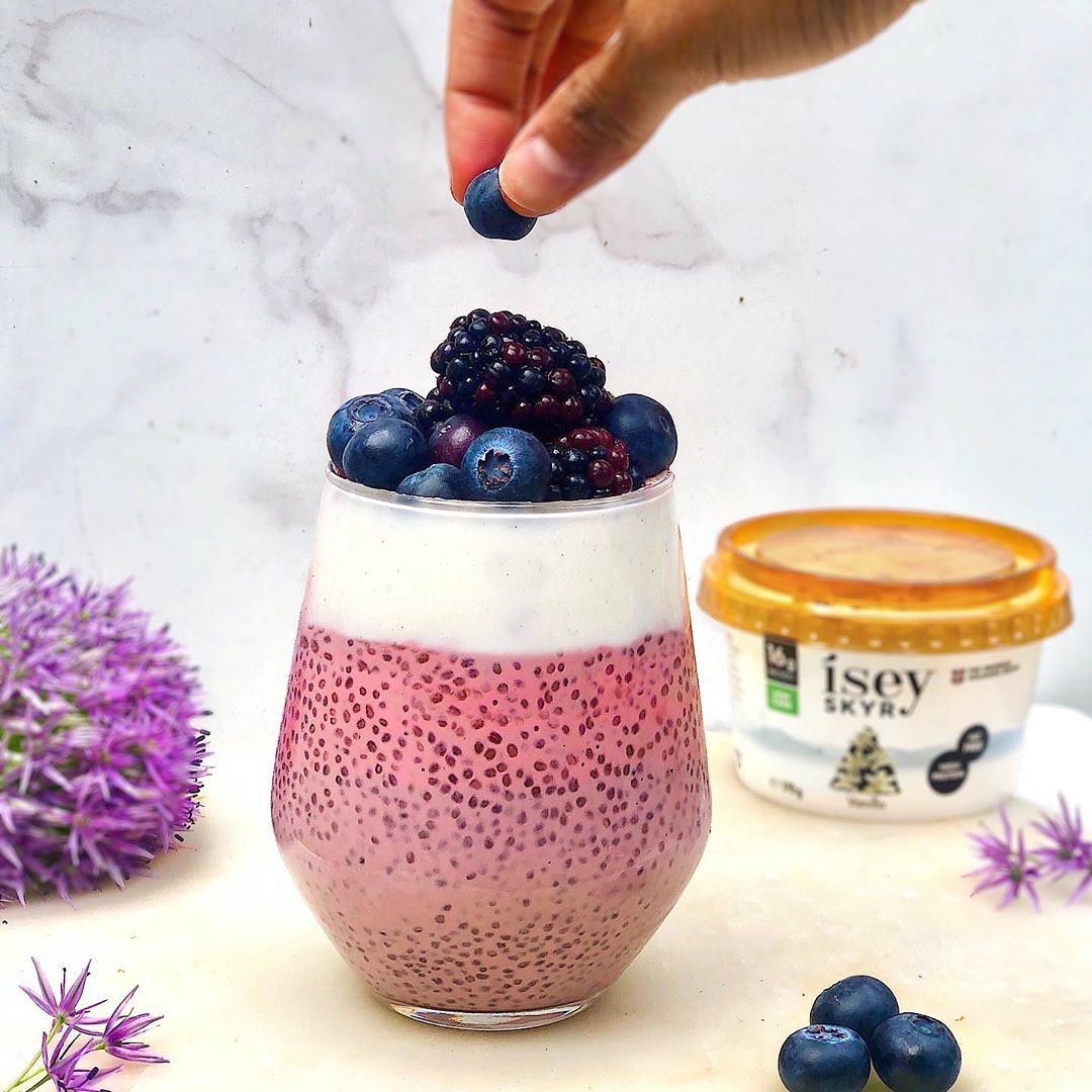 Beetroot Chia Pudding with Skyr