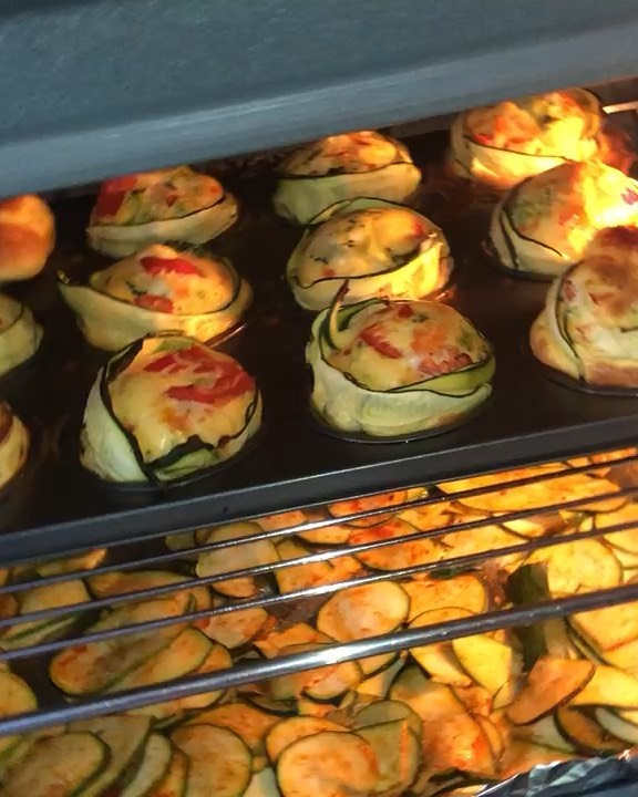 15min Veggie Eggy Courgette Baskets