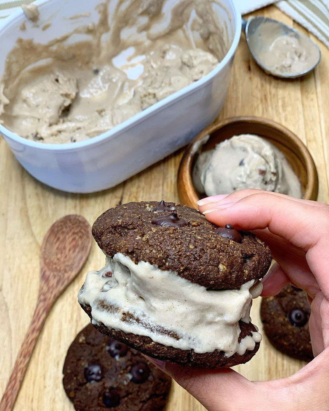 Oat Cinnamon Ice Cream