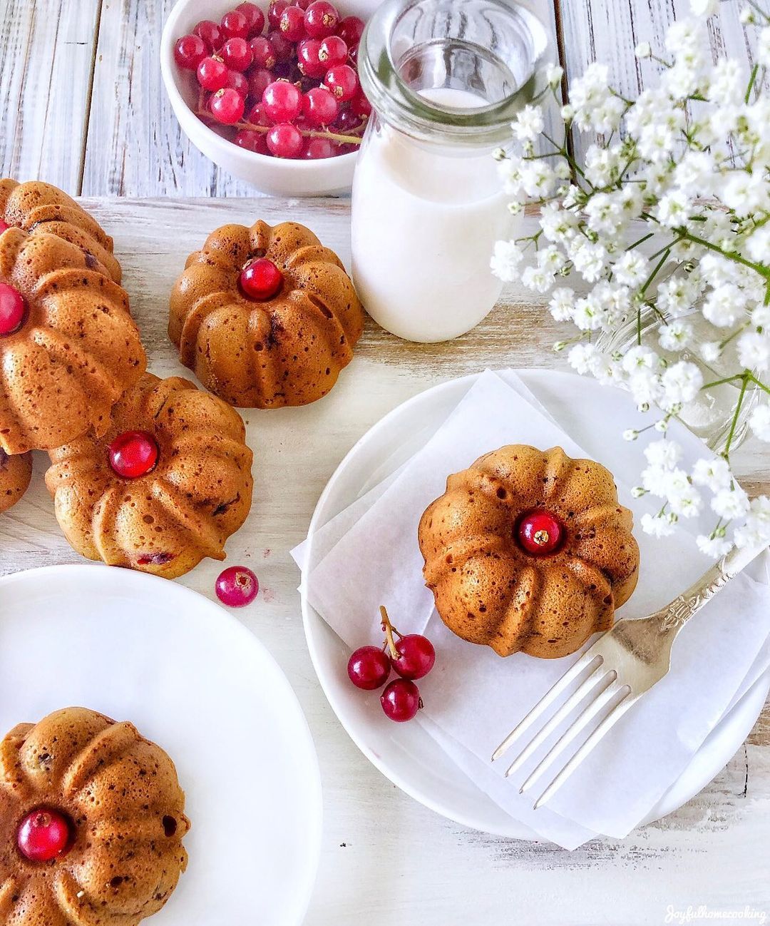 Quinoa Bundt Cake with Red Currants
