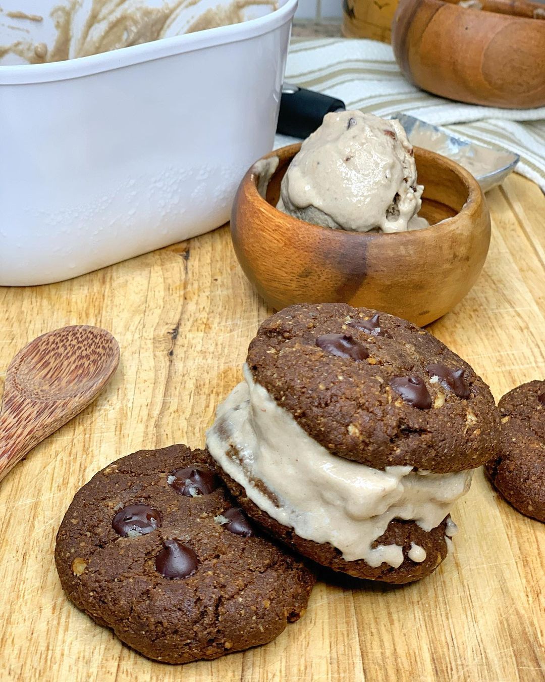 Oat Cinnamon Ice Cream