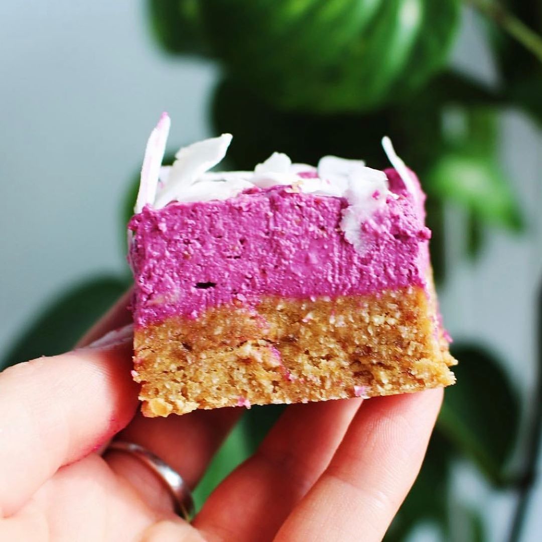 No-Bake Raspberry Cheesecake Slice