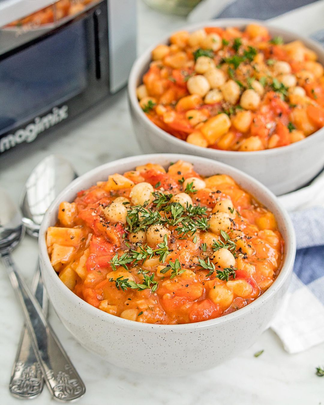 Red Capsicum and Chickpea Stew