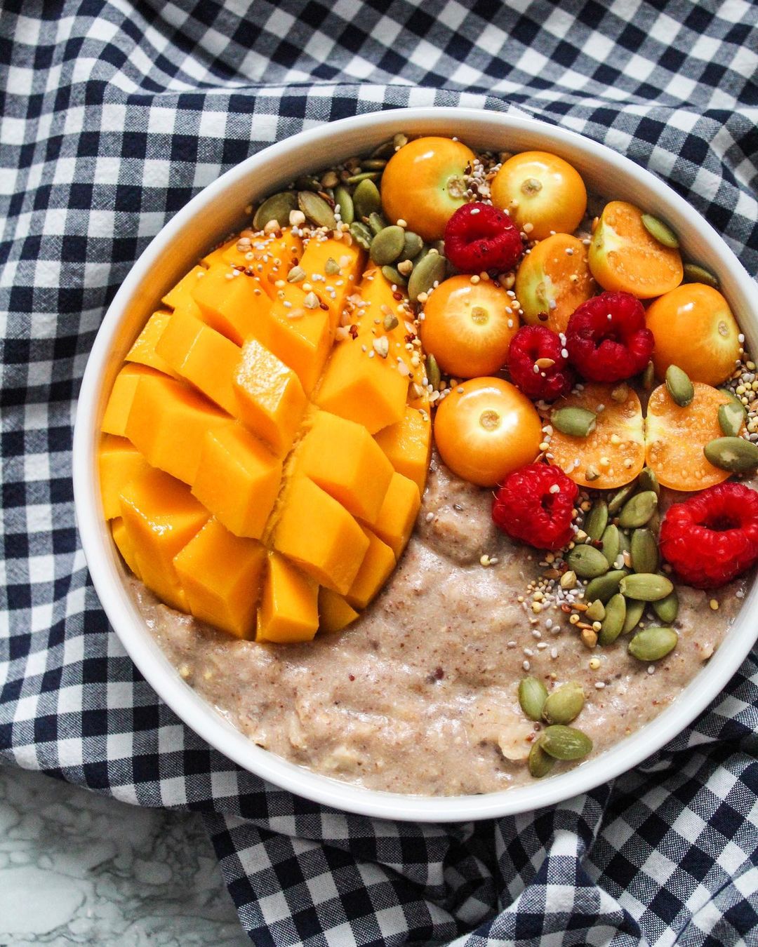 Apple Sweetened Cardamom Oatmeal