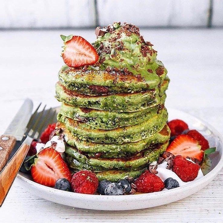 Matcha Chocolate Chip Pancakes