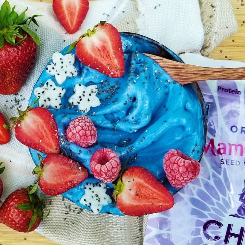 Pineapple Banana Smoothie Bowl with Spirulina